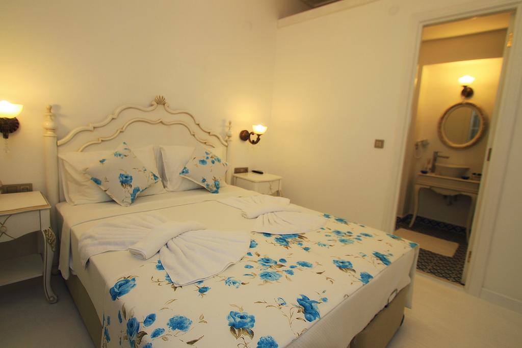 Dantela Butik Hotel Çeşme Habitación foto